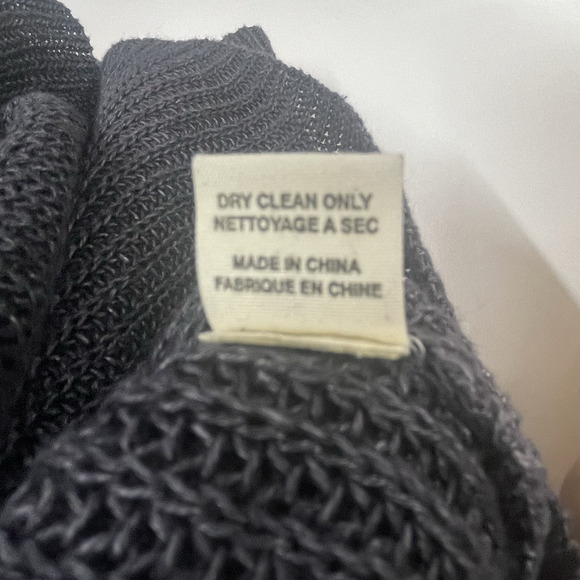 Demylee Size XS Open Knit Linen Sweater Top Soft Black Boxy Lightweight Preppy - Picture 7 of 7